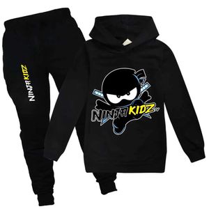 Kleidungssets Ninja Boys Kleidung Set Frühling und Herbst Fashion Hoodie Tracking Anzug Ninja Kidz Hoodie T-Shirt Set Childrens und Girls Sportswearl240513