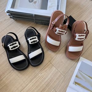 Designer Sandles Chunky Dad Sandaler Famous Designer Women Platform Heels Sandal Rom Sandaler Clea Leather Black Beige Summer Flats Comfy Casual Sandale Shoes