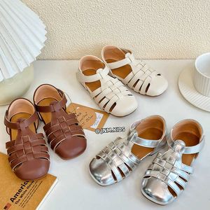 Sandals Spring/Summer Korean Edition Childrens Woven Roman for Girls with Hollow Breathable Silver Princess Shoes Headband H240513