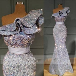 Eleganta silver paljetter sjöjungfru aftonklänningar 2021 en axel sveptåg plus storlek formella prom party klänningar vestidos de novia 307f