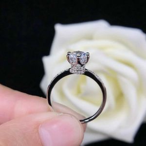 Wedding Rings Solid Platinum PT950 14K Mosonite 18K Gold Ring Six Claw Womens Valentines Day Gift Q2405111