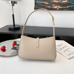 Designer BagsWomen Shoulder BagSaddle Adjustable Strap Womens Handbag Luxurys Handbags Purses WalletsWomen's shoulder bag and underarm bag