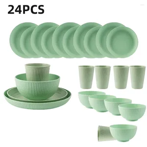 Teller 16/24 pcs Minze Green Wheat Strohscharmes Sets Schalen Untertassen Teller tragbares Picknick Cutlery Dinnerwaren Campinggerichte voll