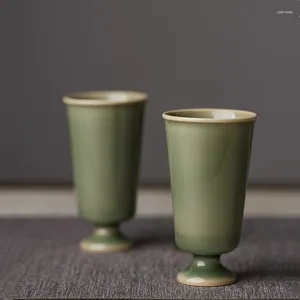 Xícaras picadas de 2pcs/lote Celadon Cerâmica de xícara de chá chinês