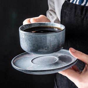 Tazze giapponese arte giapponese tazza di caffè in ceramica retrò e piattino americano per la colazione a casa tazza tazza inglese tè pomeridiano 230 ml singolo