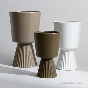 Вазы Nordic Modern High-Foot Ceramic Flowerpot Персонализированная зеленая серия серии белых плантаторов таблицы домашнего декора ваза