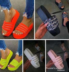 Women Designers Clothes 2021 slipper Summer large size rhinestone sandals platform bottom beach slippers DHL6601262