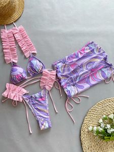 Moda de banho feminina 3 peças Bikinis 2024 Mulheres sexy fêmeas fêmeas de traje feminino impressão de maiô Floral Terno de banho Ternos de natação