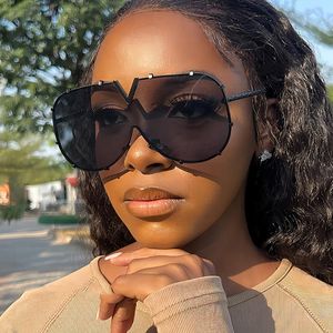 sunglasses for women designer top quality Vintage Eye Women Hollow Out Sunglasses Pink Sun Glasses Metal Frame Mirror Lens Hot Eyewear Polarizing Sun Glass 14