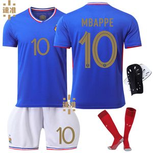 Fotbollsspår i tröjan 2024, nummer 10 Mbappe Jersey för franska laget hemma, 7 Griezmann, 9 Giroud, 11 Belle