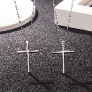 S925 Silver tiffanyjewelry heart Pendants Popular Womens Necklace with Diamond Sterling Cross Pendant Clavicle Chain