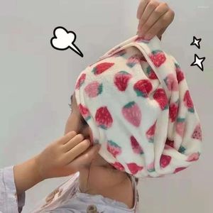 Cappello asciugata per capelli asciugamani Donne Strawberry Stampato Capi di doccia rapidi Microfibra a doppio strato asciugamani dolci