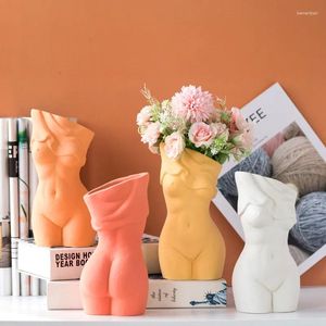 Vases Frosted Abstract Vase Human Body Art Personalized Ceramic Ornaments European Wine Cabinet Leisure Hall Decoration Bust Nude