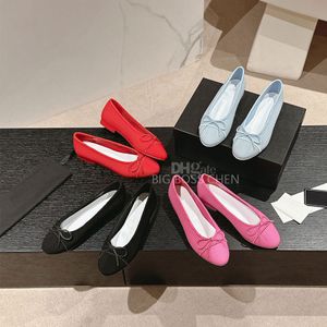 Top -Qualität Frühlingsrunde Zehen Bow Ballet Flats Schuhen Frauenlaafer Flachkleidschuhe auf Tanzschuh Luxus Designer Schuhe Fabrikschuhe mit Kasten