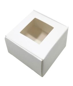 30pcs Presentes brancos Kraft Paper Package Boxes com janela clara quadrado Jóias dobráveis Caixa de sabão artesanal para a festa de natal7966513