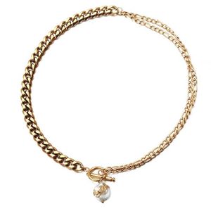 Pendanthalsband Minamama Nytt rostfritt stål OT Switch Buckle Thick Chain Baroque Pearl Pendant Halsband J240513