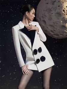 Women's Jackets High-end Black And White Contrast Color Rose Suit Jacket 2024 Autumn Fashion Double Breasted Long Sleeve Slim-Fit OL Blazers