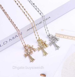 Luxury Ch Pendant Necklace Hearts Designer Cross Diamond Gold Men Women039s Sweater Chromes Chains Lover Christmas Gifts Top Qu3701270