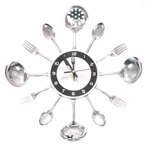 Orologi da parete Fashion cucina per cucina utensile cucchiaio forchetta silenziosa orologio decorativo silenzioso per cafe soggiorno ornamenti domestici