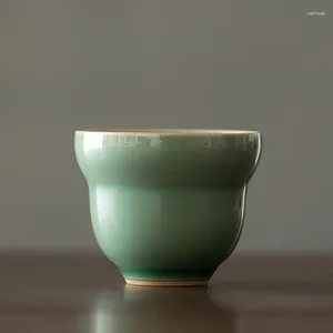 Fincan tabakları 2 adet/lot celadon çay fincanı seramik Çin çay bardağı Set Teaware kasesi Tören Yeşil Kahve Kupaları