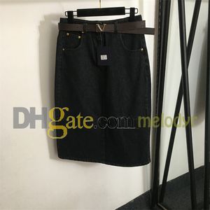 Sexy Hip Skirt Embroidery Letter Jean Dress with Belt Designer High Waist Slim Denim Skirt for Women Split Skirts