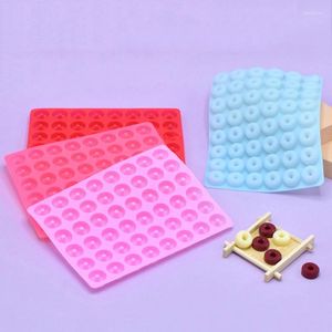 Выпечка плесени 48 полостей 3D Силиконовая липкая плесень Fudge QQ сахар мини -пончик конфеты