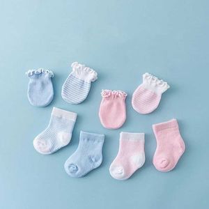 Kids Socks 4 pairs of baby socks with scratch resistant gloves childrens and newborn socks elastic protective face gloves childrens and toddler socks d240513
