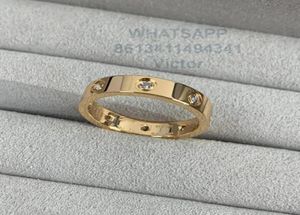 8ダイヤモンド18k 36mmラブリングvゴールドマテリアルは、カウンターボックスCO8907603を使用した狭いリングラグジュアリーブランドの公式複製をフェードしません