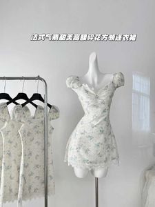 İki parçalı elbise kadın tasarım a-line seksi çiçek tide frocks gyaru tek parça estetik sevimli çekirdek kare boyun kısa kollu sıradan q240511