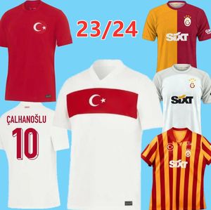 2023 2024 Turkiet Galatasaray Soccer Jerseys Icardi Zanioli Bakambu Mertens Zaha Akgun Akturkoglu 100 -årsjubileum Tredje Champions League 23 24 Fotbollskjorta 666