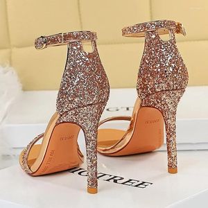 Sandals Comemore da 10 cm Scarpe da festa Donna Scarpe Tacco Estate 2024 Teli alti sexy Donne Pompe Sparkle Sequetto Stiletto