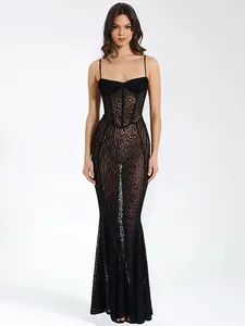 Casual klänningar gacvga svart leopard se genom rygglös smal fest klubb lång klänning kvinnor 2024 sommar mode sexig bodycon maxi vestidos