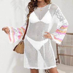 Summer Women Beachwear Sexig vit virkning tunika strand wrap klänning långärmad ihålig badkläder baddräkt omslag bikini täcker