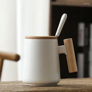 Canecas de canecas de caneca de café de cerâmica de estilo japonês Chá de esmalte com maçaneta de madeira e drinques de escritório de copo de água em casa