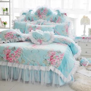 Set di biancheria da letto in stile coreano Princess Lace Edge Set Home Set di cuscini di cotone Caspe del piumino Copriva a quattro pezzi stampa I1