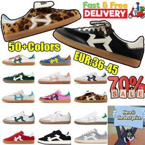 2024 Casual Shoes For Men Women Platform Sneakers Black White Gum Pink Velvet Red Bonner Green Suede Blue Silver Mens and Womens Outdoor Sports Trainers Gratis frakt