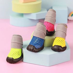 Buty dla psów letnie oddychające małe sandały dla Chihuahua Teddy Rain Boots Softsoled 240514