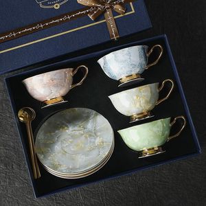 European Style Light Luxury Bone China Coffee Cup and Saucer Set Ceramic Household Water Combination Wedding Gift 240508