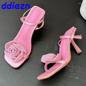 Sandaler Big Size Footwear Pink Weave Flower Women Heels Shoes Fashion Buckle Ladies High Female Pumps