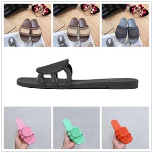 Lyxiga tofflor män kvinnor designer sandaler platt glider mode svart vit rosa khaki burgundy maringrå grå man plattform sommar avslappnad strand flip flops scuffs 35-44