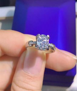 Geoki 925 Sterling Silver Perfect Cut 1ctpassed Diamond Test Moissanite Ring Vvs1 Отличное качество обручальные кольца Gem Women T2009088784672