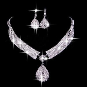 Accessori da sposa di lusso Collana Orecchini Accessori 2020 Set di gioielli da sposa due pezzi Stile di moda a buon mercato 3756896