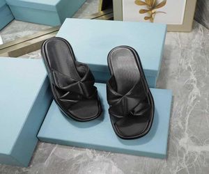 2022 Women Casual Platform Slippers Leather Designer Home Office Crossover Slipper Girls Suede Covered Platform Sandals Size 35401029145