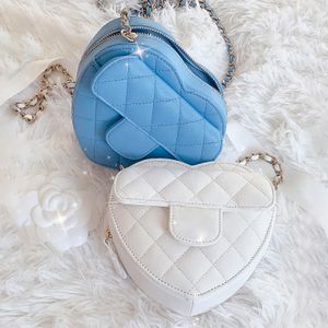 Designer damski mini klasyczny różowy różowy torba jambskina moda na pikowana klapa w połowie księżyca torba w kształcie serca luksusowa torebka podróżna crossbody małe torby na ramię