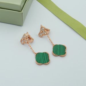 Folhas de trevo de folhas Brincos de flores de flores duplas Designer de jóias de luxo Brincho de ouro feminino Classic Brand HOOP Ear Rings Fashion Ear Studs Wedding Eardrop CSD2405131