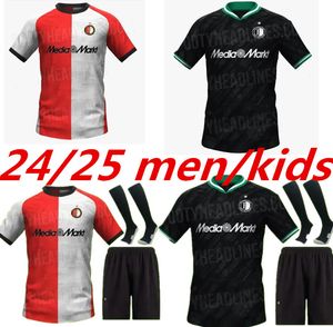 2024 Feyenoords Kokcu Gimenez Danilo 24 25 Maglie da calcio a casa Terzo Trauner 22 uomini Shirt da calcio Kids Kids Hartman 5 Gimenez 29 Paixao 14 Taabouni 25 Timber 8 999