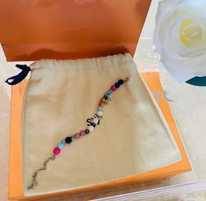 Lançamento mais recente Masters franceses projetados Luxo Opal Crystal Resina Pearl Men039s Bracelets Links Cadeia Patches Bracelete colorida JE8227914