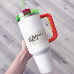 네온 흰색 텀블러 새로운 초콜릿 골드 퀀처 H2.0 40oz Tumblers Cups 커피 ​​머그 컵 야외 캠핑 컵 뚜껑 핑크 커피 컵 배송 준비