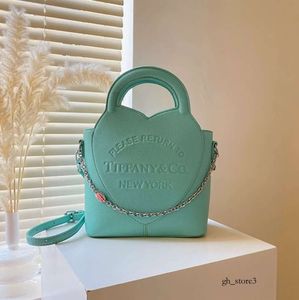 Tiffanytote 디자이너 여성용 가방 inster 편지 체인 1 어깨 크로스 바디 티파니티 백 리치 패턴 용량 다목적 핸드백 가죽 가방 918