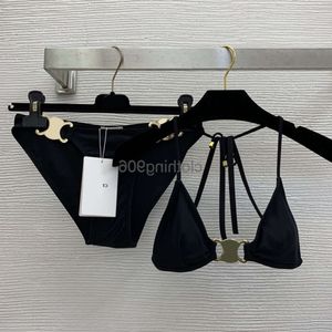 2024 Black Cel Designer Bikinis Luxury Swimsuit Женщины купальники купальники купальники прикрывают два часа дизайнеры бикини.